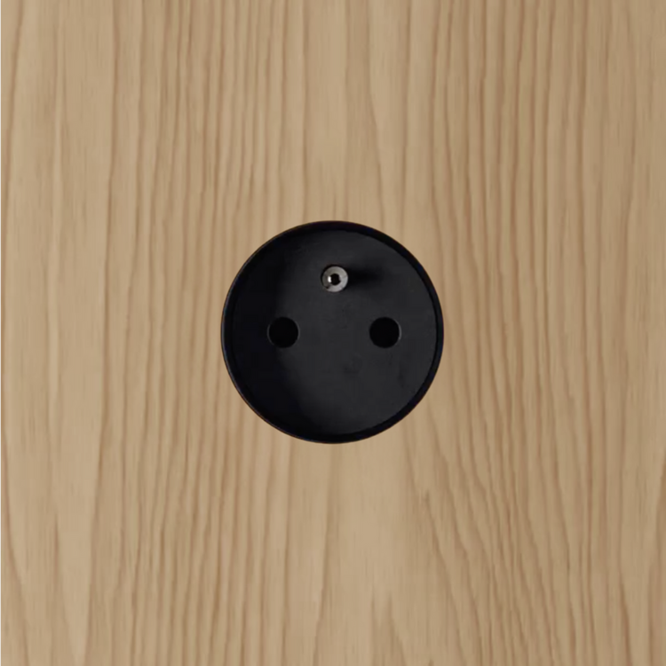 ROND 3.0 stopcontact zwart - randaarde &Oslash;42 mm