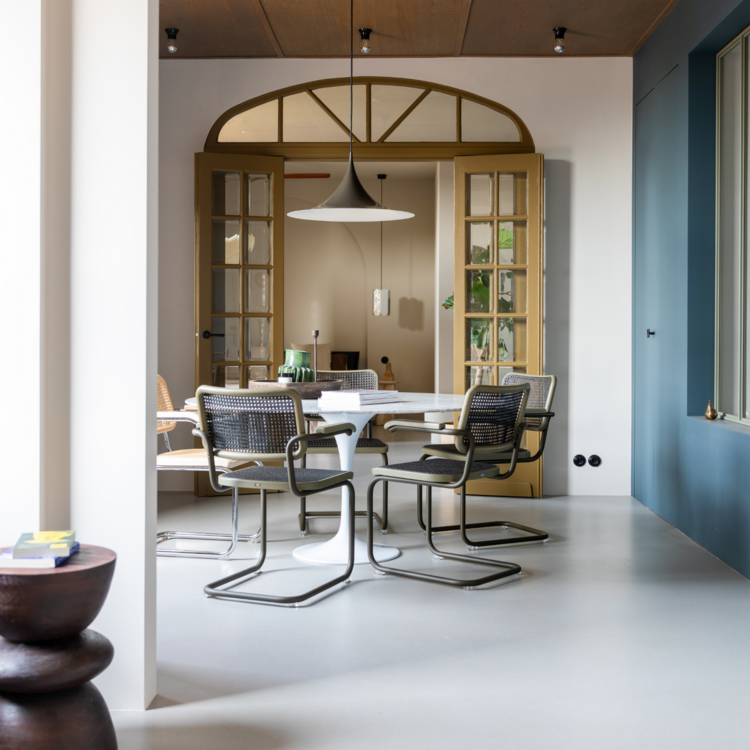 Zwart rond renovatie afdekraam | De Oude Schakelaar | 1-voudig raam afdekraam | Zwart schakelmateriaal