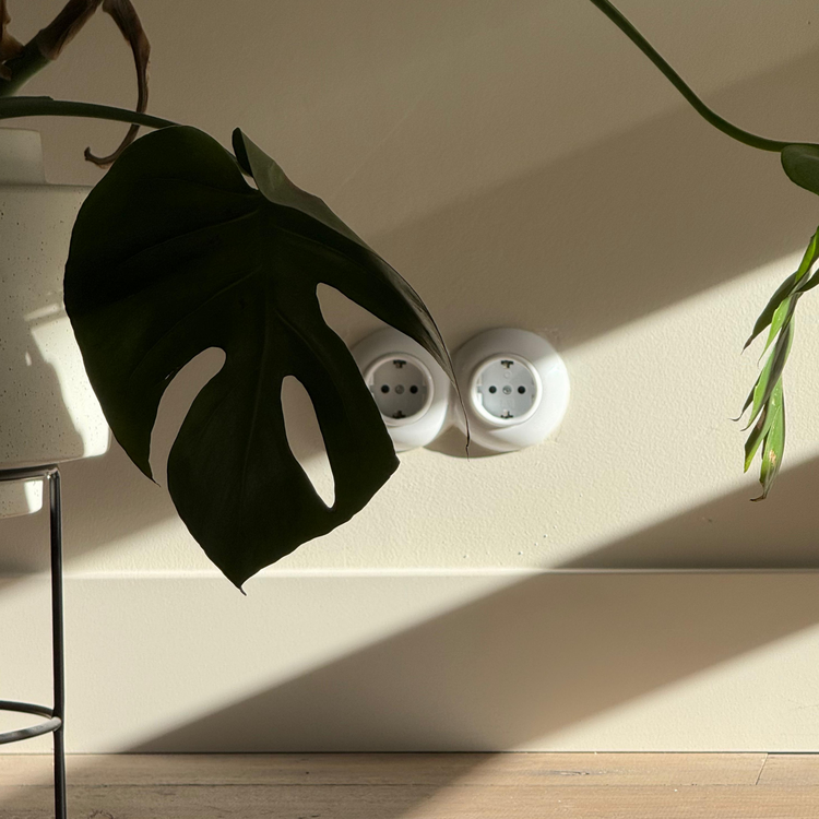 Wit rond afdekraam 2-voudig dubbel ronde Wit schakelmateriaal www.deoudeschakelaar.nl wit rond