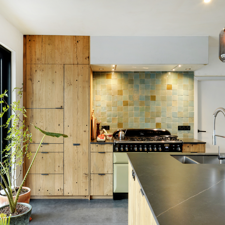 2-voudig stopcontact zwart bakeliet inbouw vierkant