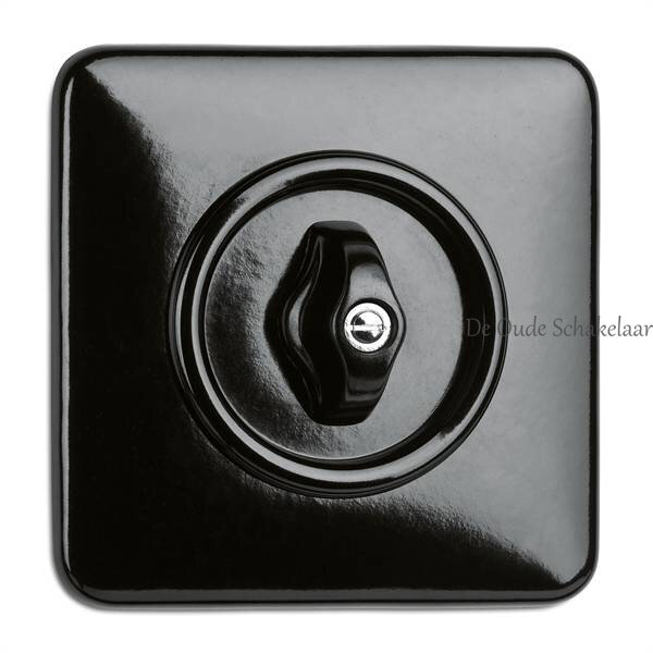 Bakeliet_zwart_draaischakelaar_vierkant_jaren_30_schakelmateriaal_THPG