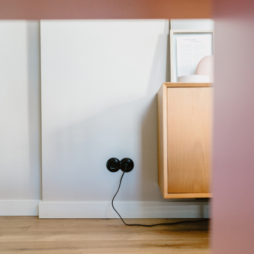 Dubbel rond glanzend zwart inbouw stopcontact authentiek