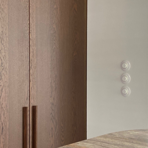 Wit bakeliet dimmers drievoudig inbouw rond retro  